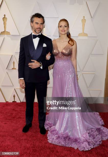 Gian Luca Passi de Preposulo and Jessica Chastain attend the 94th Annual Academy Awards at Hollywood and Highland on March 27, 2022 in Hollywood,...