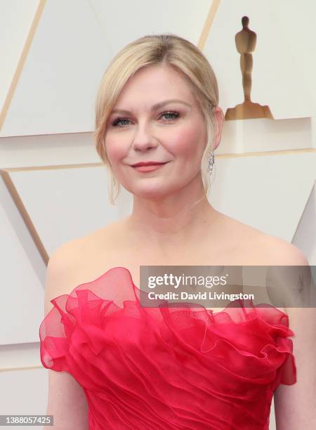 Kirsten Dunst attends the 94th Annual Academy Awards at Hollywood and Highland on March 27, 2022 in Hollywood, California.