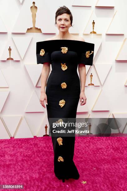 Maggie Gyllenhaal attends the 94th Annual Academy Awards at Hollywood and Highland on March 27, 2022 in Hollywood, California.