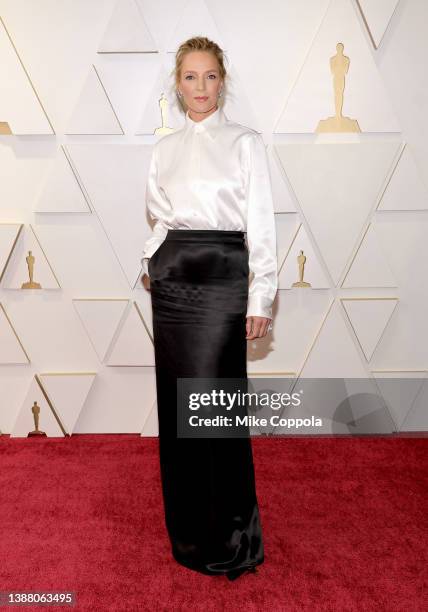 Uma Thurman attends the 94th Annual Academy Awards at Hollywood and Highland on March 27, 2022 in Hollywood, California.