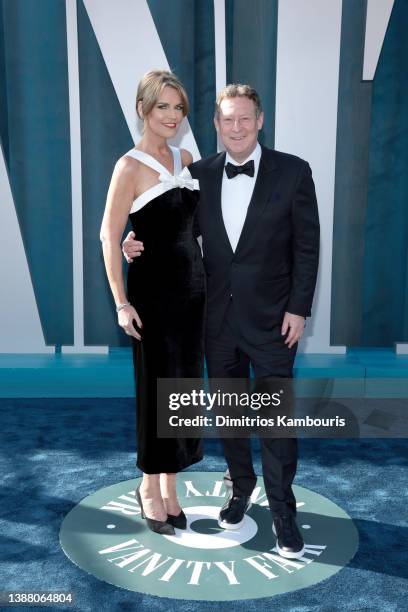 Savannah Guthrie and Michael Feldman attend the 2022 Vanity Fair Oscar Party hosted by Radhika Jones at Wallis Annenberg Center for the Performing...