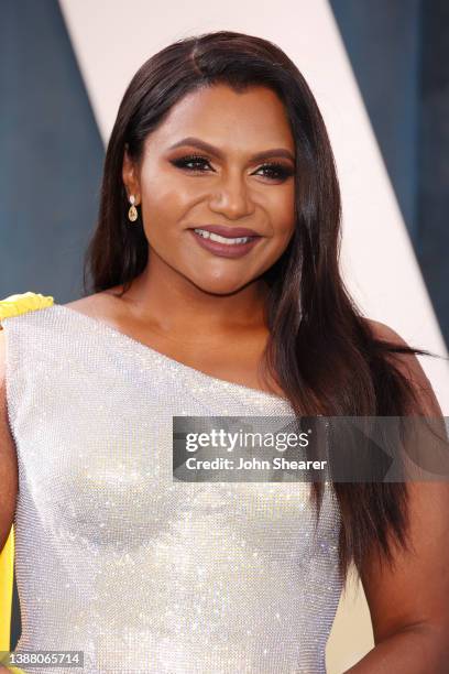 Mindy Kaling attends the 2022 Vanity Fair Oscar Party Hosted By Radhika Jones at Wallis Annenberg Center for the Performing Arts on March 27, 2022 in...