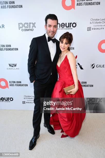 Jonathan Scott and Zooey Deschanel attend the Elton John AIDS Foundation's 30th Annual Academy Awards Viewing Party on March 27, 2022 in West...