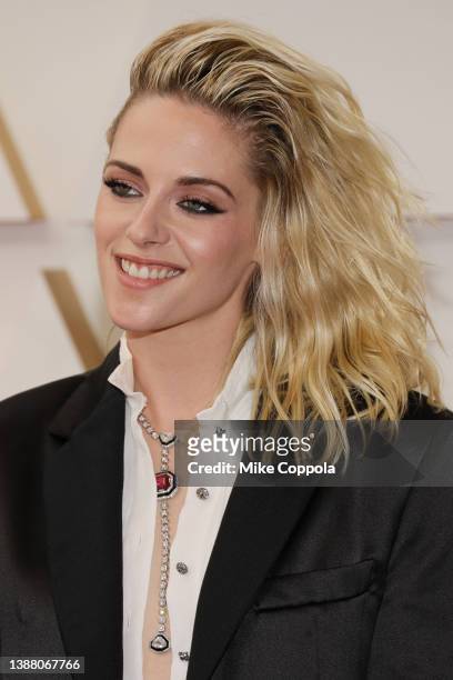 Kristen Stewart attends the 94th Annual Academy Awards at Hollywood and Highland on March 27, 2022 in Hollywood, California.