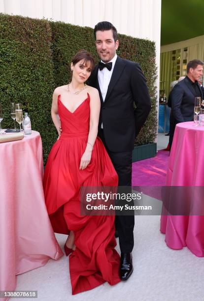 Zooey Deschanel and Jonathan Scott attend the Elton John AIDS Foundation's 30th Annual Academy Awards Viewing Party on March 27, 2022 in West...