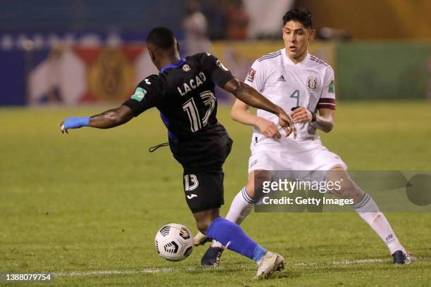 Junior Lacayo of Honduras competes for the ball with Edson Álvarez of Mexico during the match between Honduras and Mexico as part of the Concacaf...