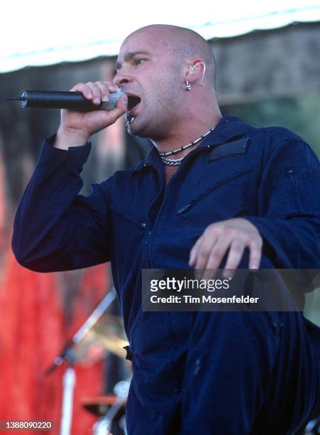 David Draiman of Disturbed performs during Ozzfest 2000 at Shoreline Amphitheatre on August 26, 2000 in Mountain View, California.