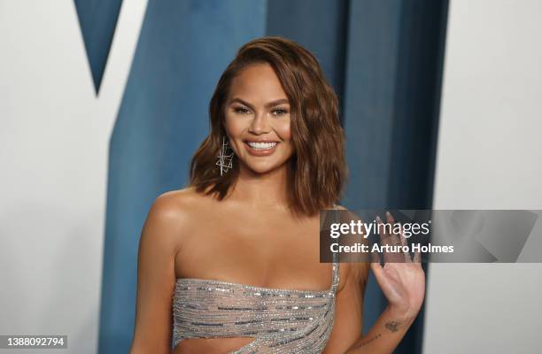 Chrissy Teigen attends the 2022 Vanity Fair Oscar Party hosted by Radhika Jones at Wallis Annenberg Center for the Performing Arts on March 27, 2022...