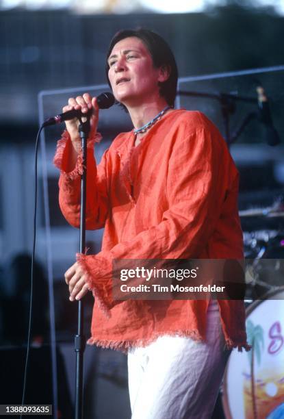 K.d. Lang performs at Shoreline Amphitheatre on August 5, 2000 in Mountain View, California.