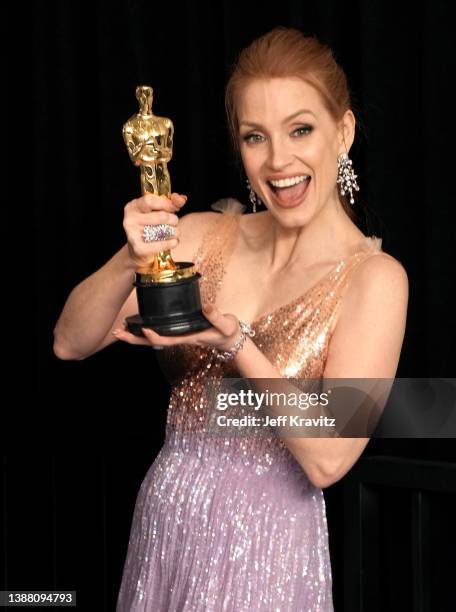 Jessica Chastain, winner of the Oscar for Actress in a Leading Role for “The Eyes of Tammy Faye”, poses in the press room during the 94th Annual...