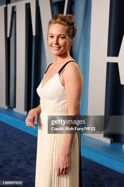 Diane Lane attends the 2022 Vanity Fair Oscar Party hosted by Radhika Jones at Wallis Annenberg Center for the Performing Arts on March 27, 2022 in...