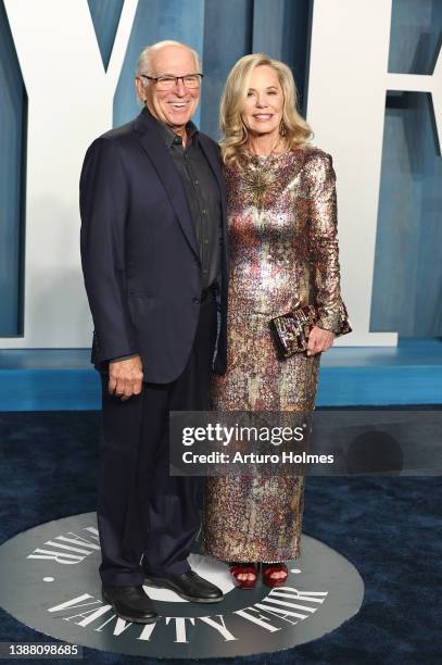 Jimmy Buffett and Jane Slagsvol attend the 2022 Vanity Fair Oscar Party hosted by Radhika Jones at Wallis Annenberg Center for the Performing Arts on...