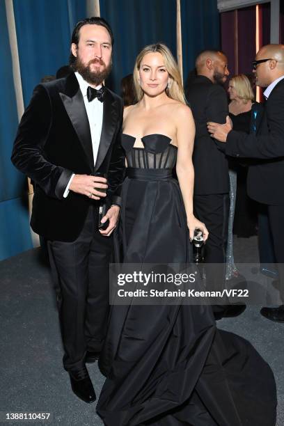 Kate Hudson and Danny Fujikawa attend the 2022 Vanity Fair Oscar Party hosted by Radhika Jones at Wallis Annenberg Center for the Performing Arts on...