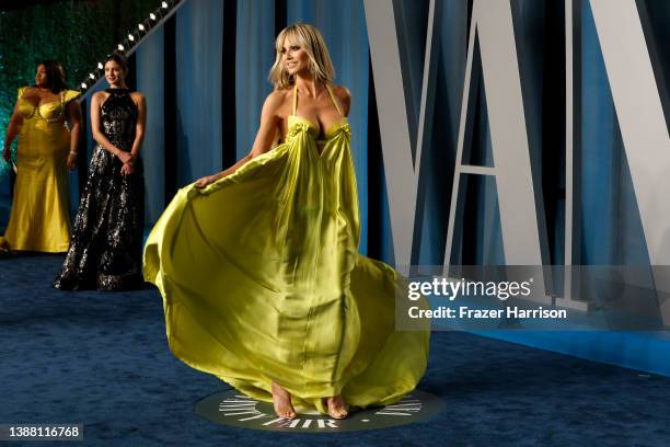 Heidi Klum attends the 2022 Vanity Fair Oscar Party hosted by Radhika Jones at Wallis Annenberg Center for the Performing Arts on March 27, 2022 in...