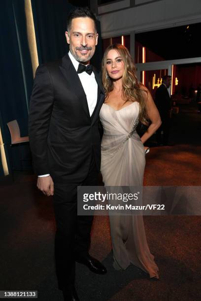 Joe Manganiello and Sofía Vergara attend the 2022 Vanity Fair Oscar Party hosted by Radhika Jones at Wallis Annenberg Center for the Performing Arts...