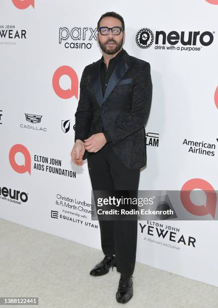 Jeremy Piven attends Elton John AIDS Foundation's 30th Annual Academy Awards Viewing Party on March 27, 2022 in West Hollywood, California.
