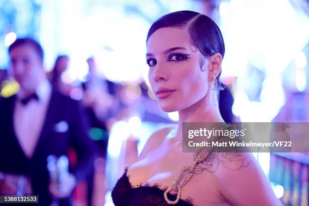 Halsey attends the 2022 Vanity Fair Oscar Party hosted by Radhika Jones at Wallis Annenberg Center for the Performing Arts on March 27, 2022 in...