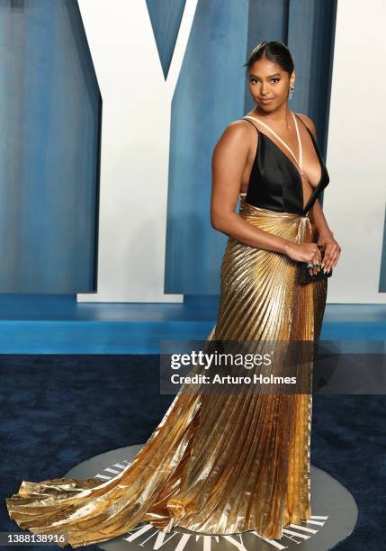 Natalia Bryant attends the 2022 Vanity Fair Oscar Party hosted by Radhika Jones at Wallis Annenberg Center for the Performing Arts on March 27, 2022...