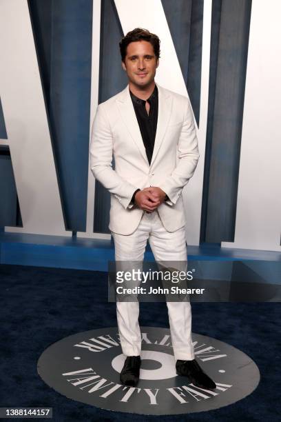 Diego Boneta attends the 2022 Vanity Fair Oscar Party hosted by Radhika Jones at Wallis Annenberg Center for the Performing Arts on March 27, 2022 in...
