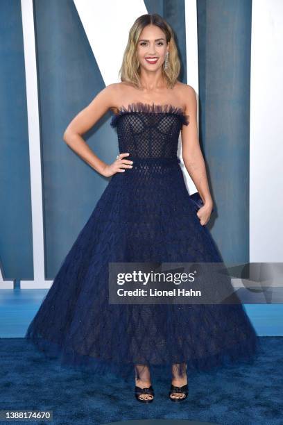 Jessica Alba attends the 2022 Vanity Fair Oscar Party hosted by Radhika Jones at Wallis Annenberg Center for the Performing Arts on March 27, 2022 in...