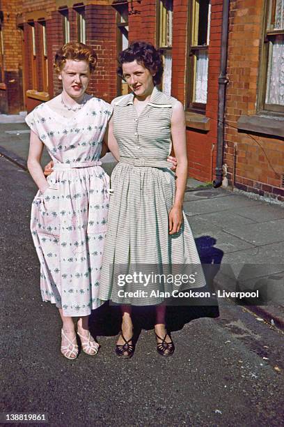 two sisters in bridgeford avenue, west derby - vintage dress stock pictures, royalty-free photos & images