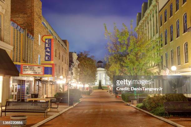 downtown frankfort, kentucky - frankfort kentucky stock pictures, royalty-free photos & images