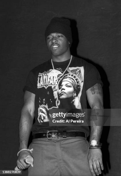 Rapper Treach of the Hip-Hop group Naughty By Nature performs in concert with Black Sheep at The Apollo Theater on February 22, 1992 in New York City.