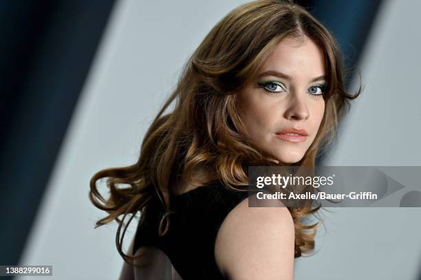 Barbara Palvin attends the 2022 Vanity Fair Oscar Party hosted by Radhika Jones at Wallis Annenberg Center for the Performing Arts on March 27, 2022...