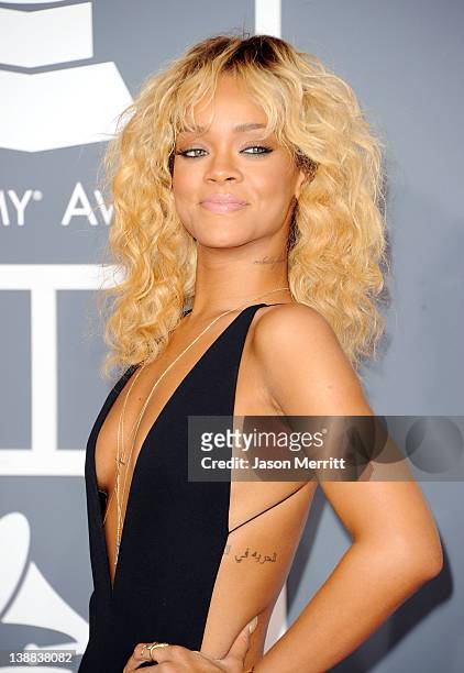 Singer Rihanna arrives at the 54th Annual GRAMMY Awards held at Staples Center on February 12, 2012 in Los Angeles, California.