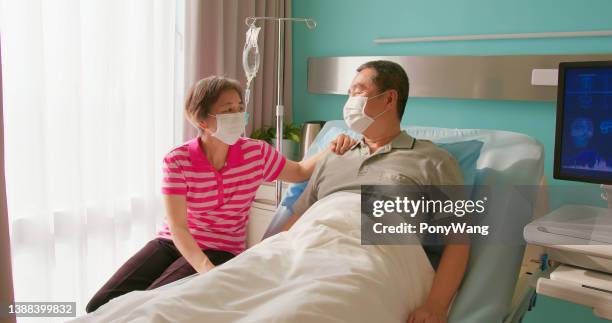 senior people healthcare concept - cancer research mask stock pictures, royalty-free photos & images