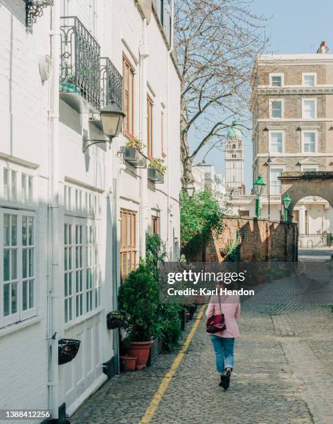 london mews houses a sunny day - notting hill london stock pictures, royalty-free photos & images