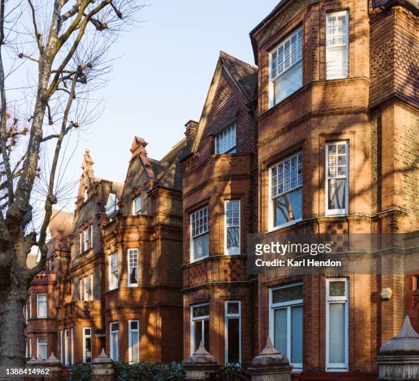 london houses at sunset - ハムステッド ストックフォトと画像