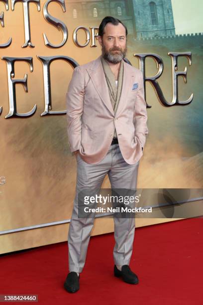 Jude Law attends the "Fantastic Beasts: The Secrets of Dumbledore" world premiere at The Royal Festival Hall on March 29, 2022 in London, England.
