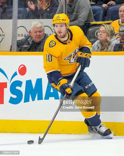 Colton Sissons of the Nashville Predators skates against the Philadelphia Flyers during an NHL game at Bridgestone Arena on March 27, 2022 in...