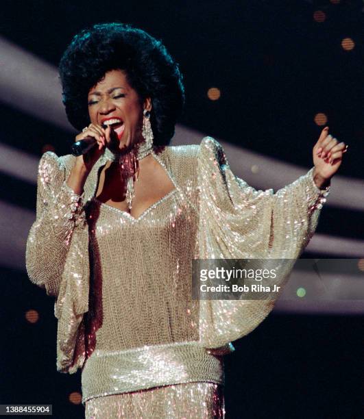 Patti Labelle performs in concert during 'Hollywood 100th Birthday' celebration, April 26, 1987 in Hollywood section of Los Angeles, California.