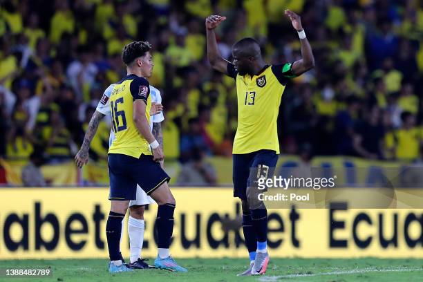 Enner Valencia of Ecuador celebrates after the FIFA World Cup Qatar 2022 qualification match between Ecuador and Argentina at Estadio Monumental on...
