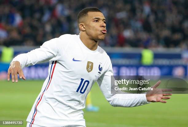 Kylian Mbappe of France celebrates his second goal during the international friendly match between France and South Africa at Stade Pierre Mauroy on...
