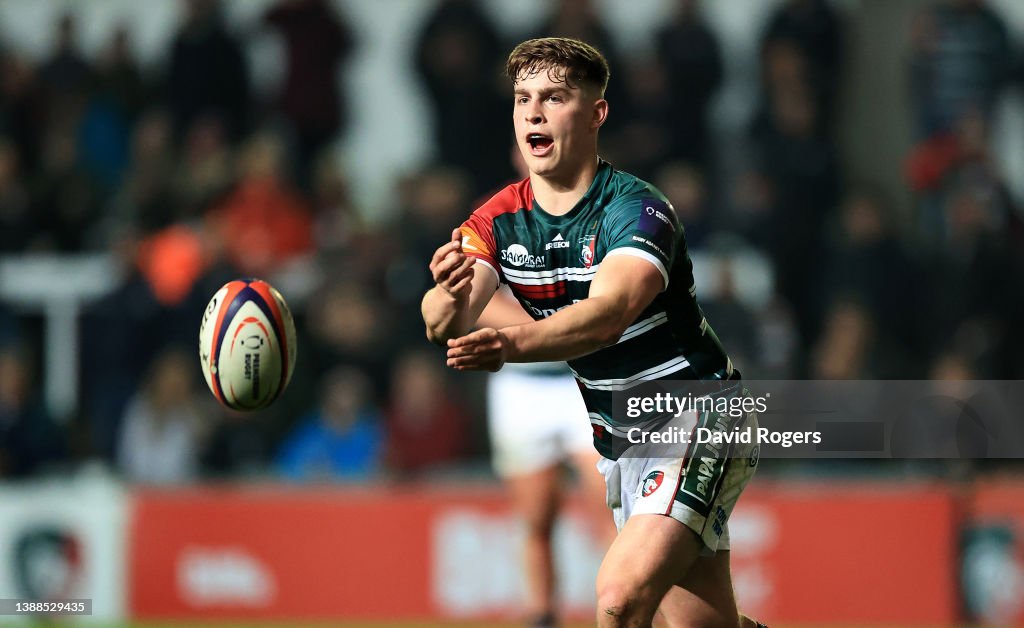 Lancaster Rgs Rugby Dan Lancaster of Leicester Tigers passes the ball during the... News ...
