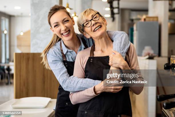 working in coffee shop - business relations stock pictures, royalty-free photos & images