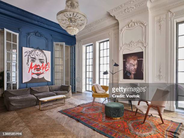 interior of the mansion in a classic style - modern classic fotografías e imágenes de stock
