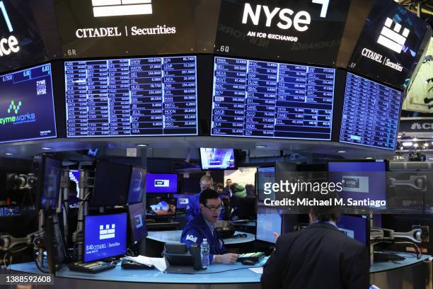 Traders work on the floor of the New York Stock Exchange on March 30, 2022 in New York City. U.S. Stocks opened low after rallying to start the week.