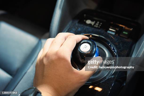 engine start/stop switch - start or stop button stock pictures, royalty-free photos & images