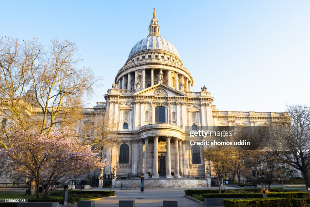 London St Paul's Cathedral at sunrise