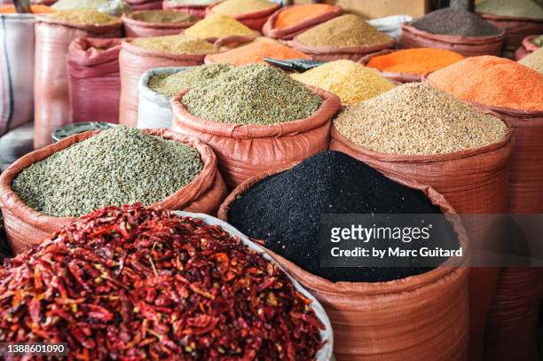 spices for sale in a market in addis ababa, ethiopia - ethiopian food stock pictures, royalty-free photos & images