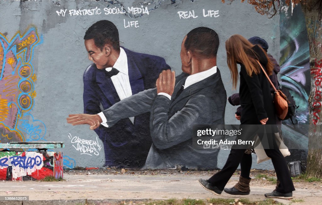 Graffiti Depicts Will Smith Slapping Chris Rock In Berlin