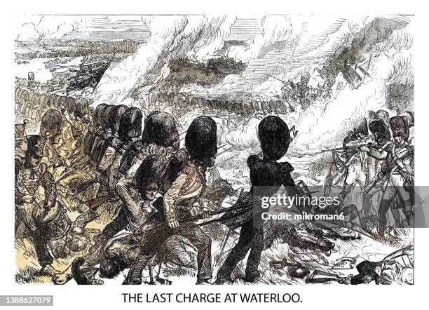 old engraved illustration of the last charge at battle of waterloo, 18 june 1815. - schlacht stock-fotos und bilder