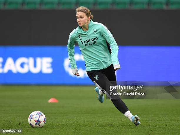 Vivianne Miedema of Arsenal during the Arsenal Women's training session at Volkswagen Arena on March 30, 2022 in Wolfsburg, Germany.