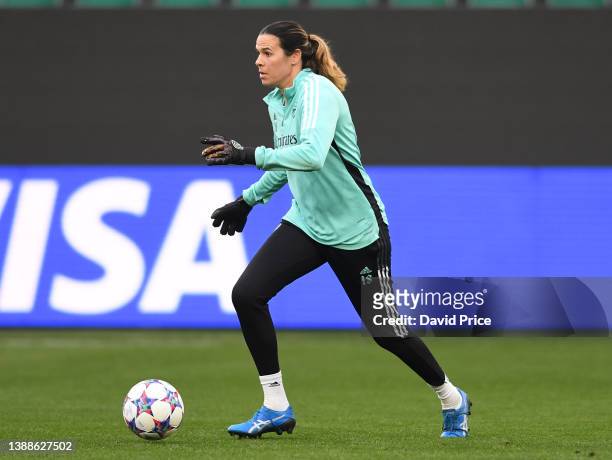 Lydia Williams of Arsenal during the Arsenal Women's training session at Volkswagen Arena on March 30, 2022 in Wolfsburg, Germany.