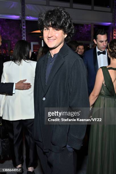 Ezra Koenig attends the 2022 Vanity Fair Oscar Party hosted by Radhika Jones at Wallis Annenberg Center for the Performing Arts on March 27, 2022 in...