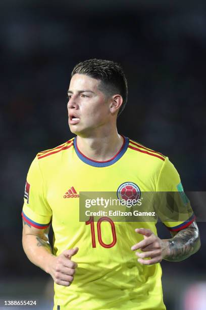 James Rodríguez of Colombia in action during the FIFA World Cup Qatar 2022 qualification match between Venezuela and Colombia at Estadio Cachamay on...